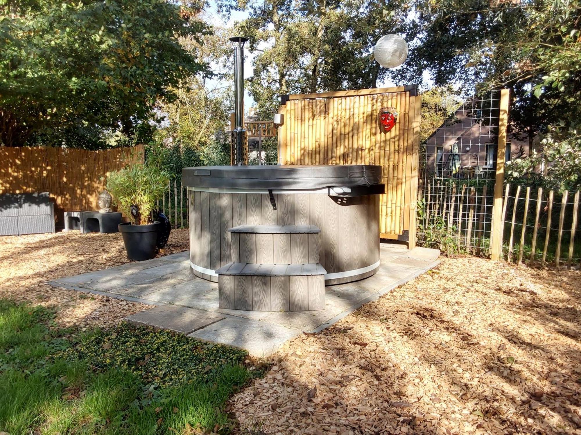 Rumah Senang Wellness Met Hottub En Tuin Ewijk ภายนอก รูปภาพ